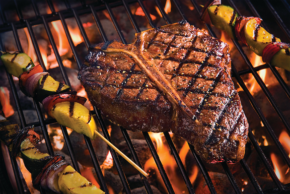 Diamond grill marks on a steak