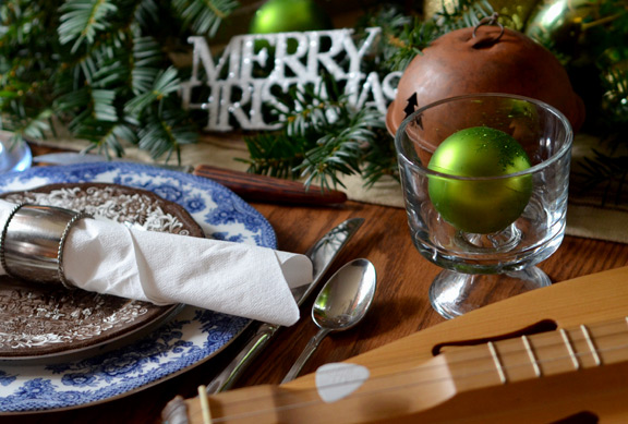 Christmas Table Setting