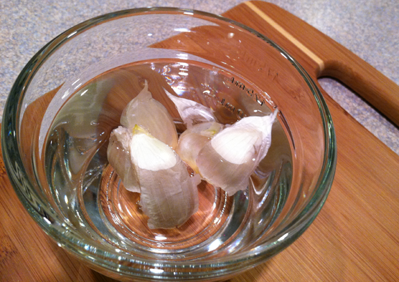 peeled garlic