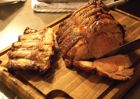 Slicing a standing rib roast