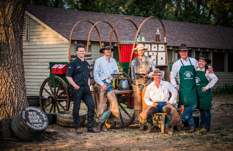 Okla. cowboy cook & 'Chopped' favorite to sign cookbook in Amarillo